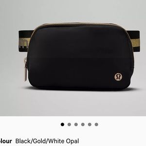 Lululemon, Everywhere Belt Bag 1L ,Unisex 
New colour : (Black/Gold/White Opal)